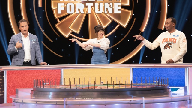 Watch Celebrity Wheel Of Fortune Natasha Leggero Roy Wood Jr And Kyle