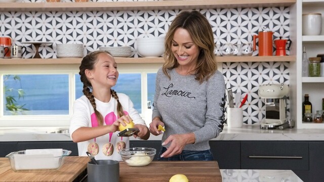 Giada Entertains