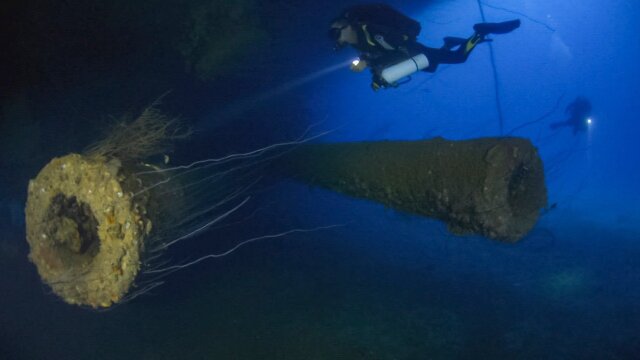 Abandoned: Expedition Shipwreck