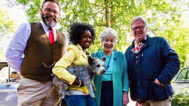 Celebrity Antiques Road Trip