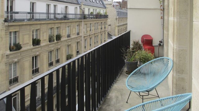 House Hunters International