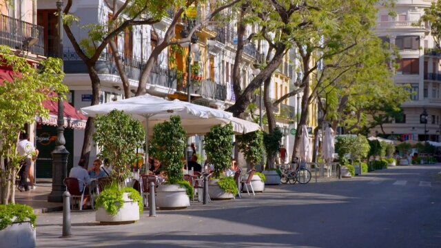 House Hunters International