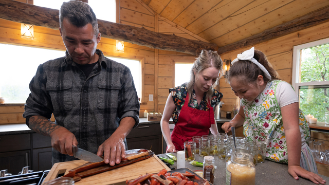 Life Below Zero: First Alaskans