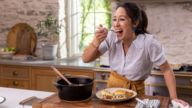 Watch Magnolia Table With Joanna Gaines Brisket Sliders S7 E3 | TV ...