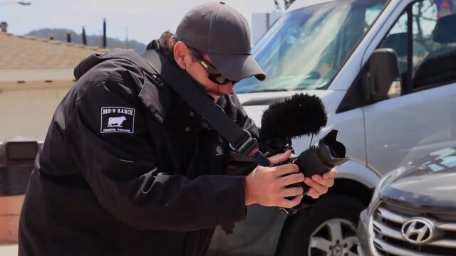 Canvasing the World With Sean Diediker