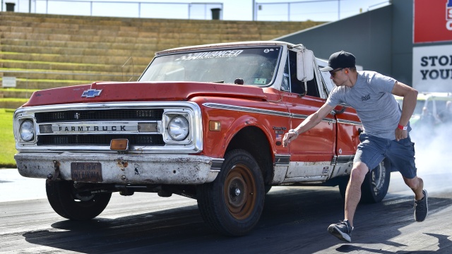 Street Outlaws: Farmtruck & AZN Down Under