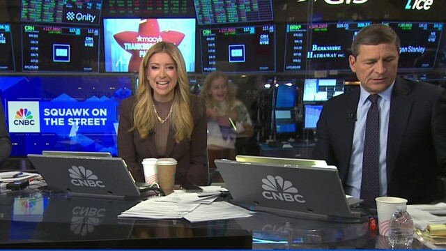 Squawk on the Street