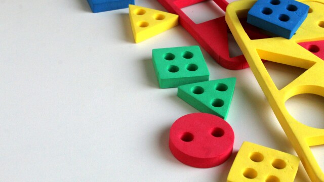 Guessing Games With Charlie & the Shapes & Friends