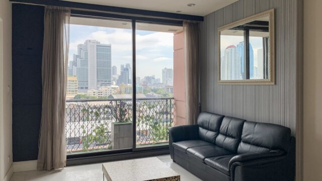 House Hunters International