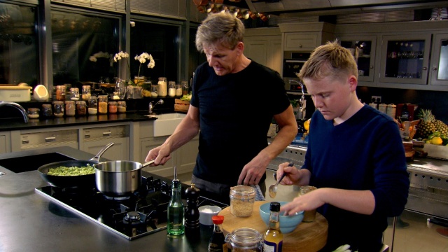 Gordon Ramsay's Festive Home Cooking