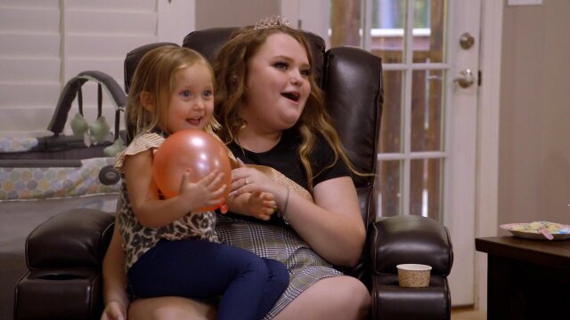 Watch Mama June: From Not to Hot online