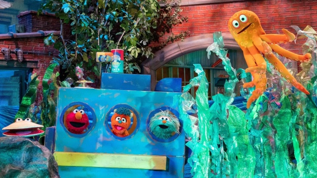 Watch Sesame Street · Season 53 Episode 9 · How to Catch a Robot