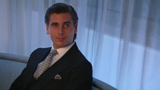 Kourtney and Kim Take New York