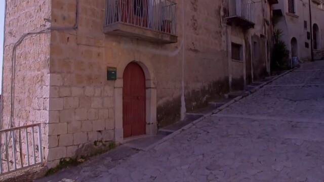 House Hunters International