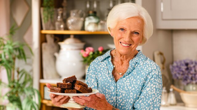 Mary Berry Cook and Share