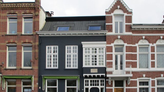 House Hunters International