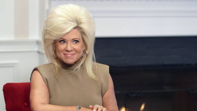 Long Island Medium: There in Spirit