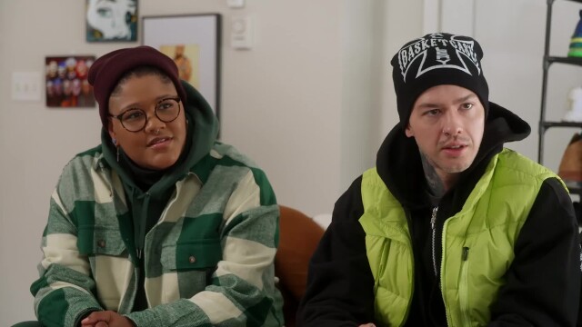 Help! I'm in a Secret Relationship!