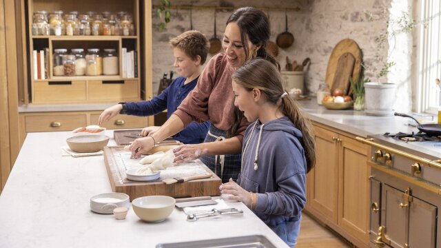 Magnolia Table With Joanna Gaines