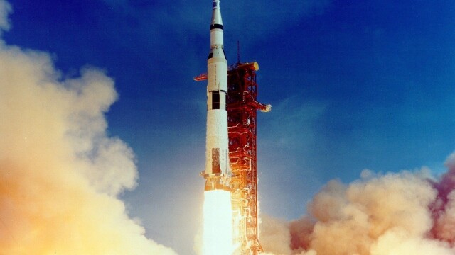 13 Factors That Saved Apollo 13