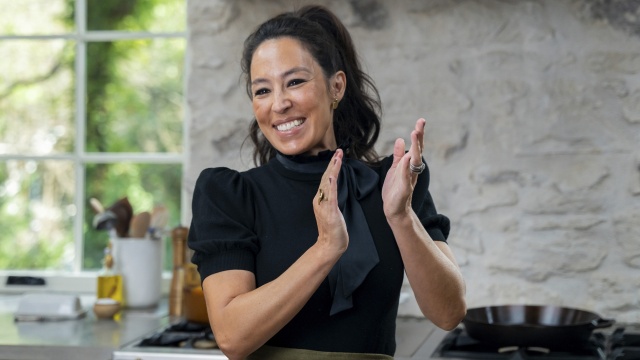 Watch Magnolia Table With Joanna Gaines Favorite Sides S4 E4 | TV Shows