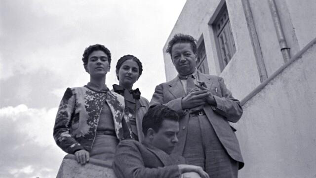 Becoming Frida Kahlo