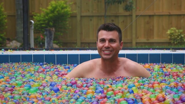 A Swimming Pool of Orbeez Is All Kinds of Scientific Fun