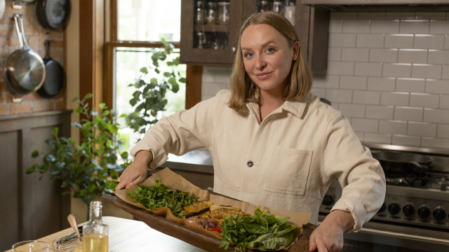 Mountain Kitchen: Annie Starke Talks Cooking Show and Mom Glenn Close