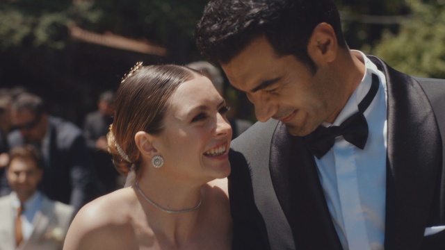 La pareja de al lado - Trailer Oficial © Movistar+ - Vídeo Dailymotion