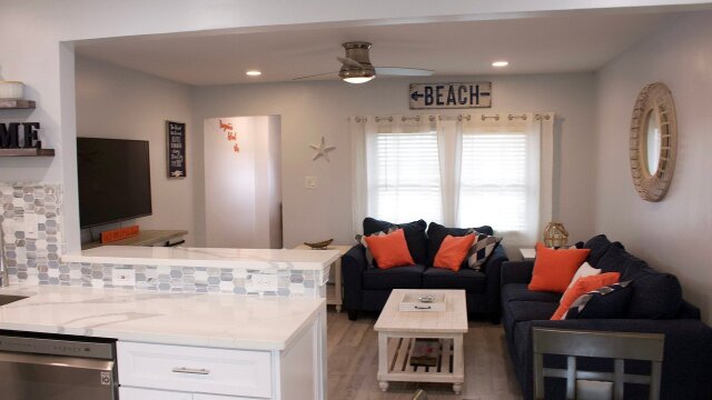 Beachfront Bargain Hunt: Renovation