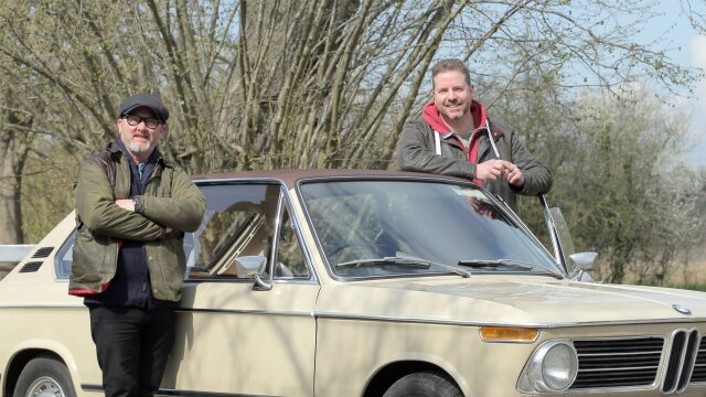 Salvage Hunters: Classic Cars