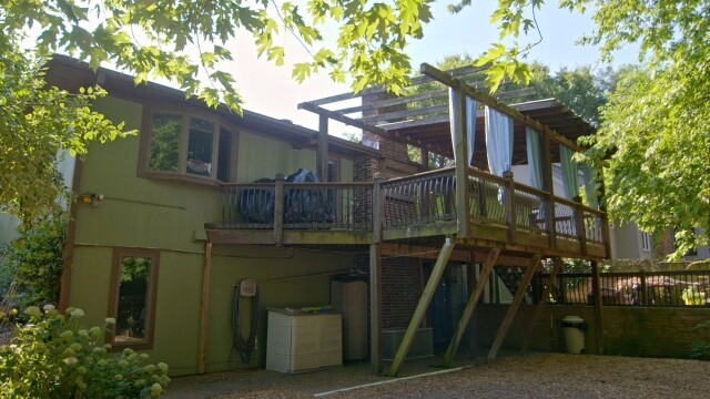 Bargain Mansions