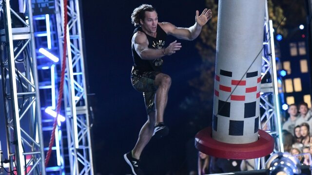 American Ninja Warrior: Ninja vs. Ninja