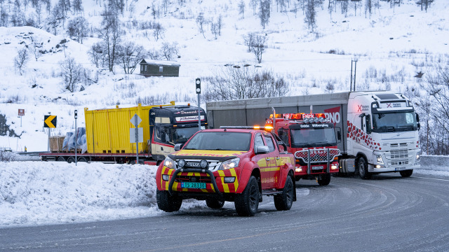 Ice Road Rescue