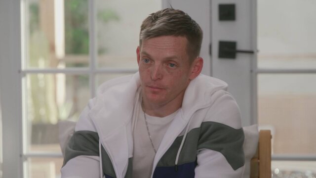 Help! I'm in a Secret Relationship!