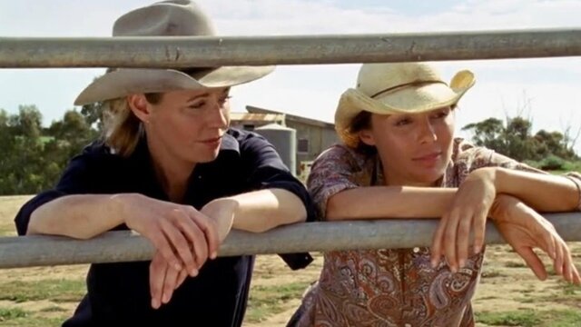 McLeod's Daughters