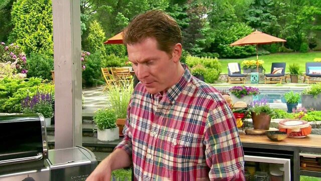 Bobby Flay's Barbecue Addiction