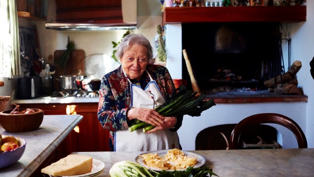 Jamie Cooks Italy