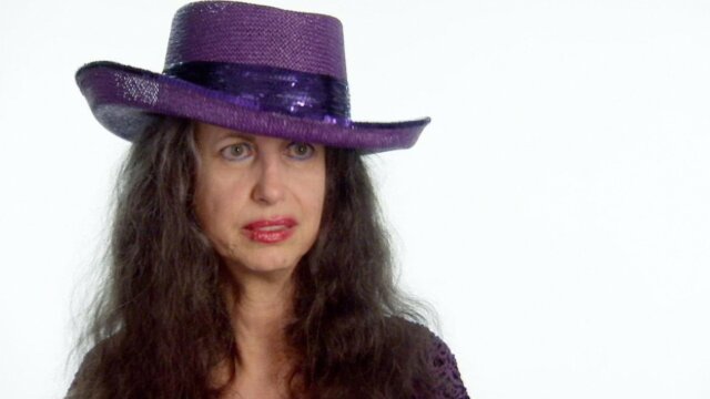 Hoarding: Buried Alive