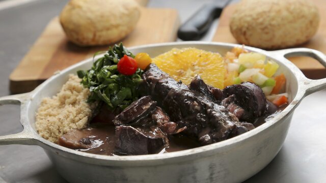 Diners, Drive-Ins and Dives