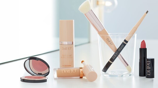 Doll 10 Beauty Gifts by Doris Dalton