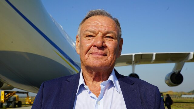 Superstructures: Engineering Marvels