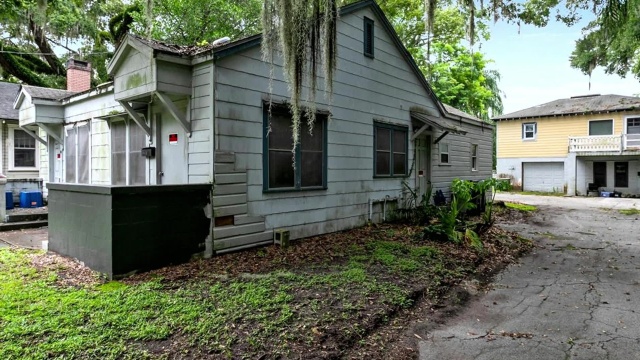 Zombie House Flipping