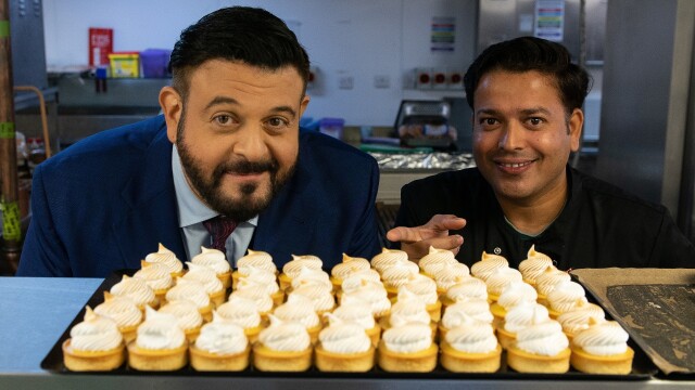 Adam Richman Eats Britain