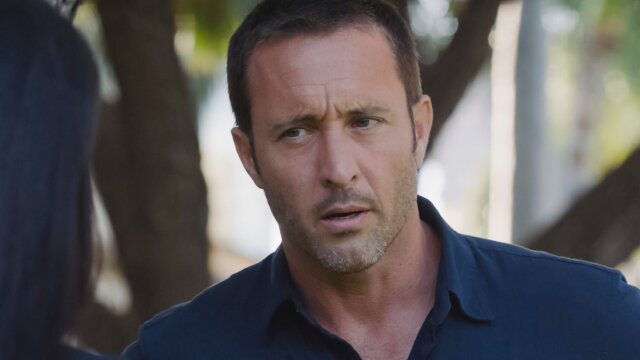 Watch Hawaii Five-0 Aia I Hi'ikua; I Hi'Ialo S9 E6 | TV Shows | DIRECTV