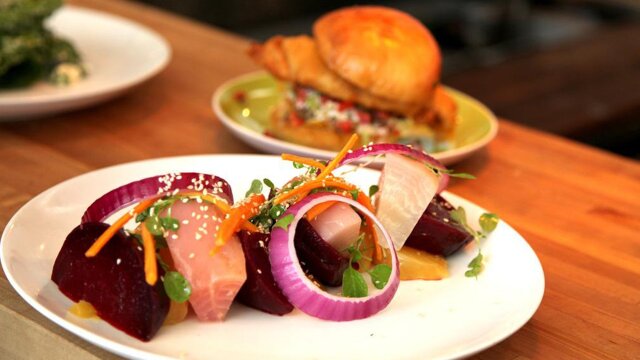 Bizarre Foods America