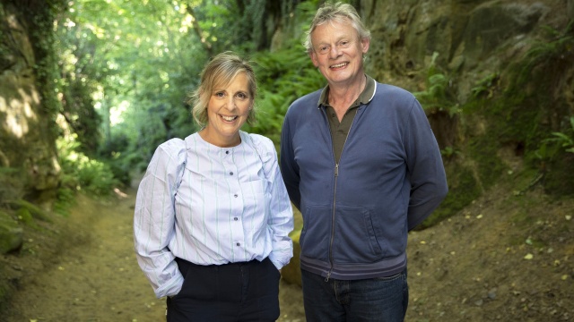 Mel Giedroyc and Martin Clunes Explore Britain by the Book