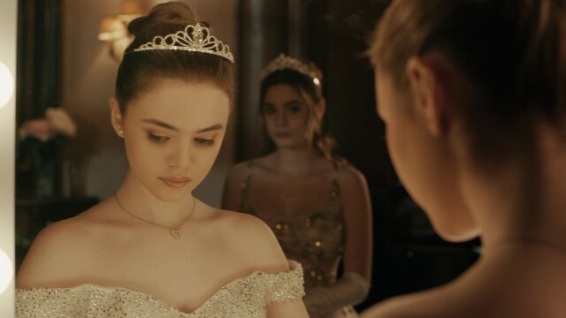 Deadly Debutante
