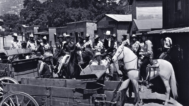 Gangsters of the Frontier