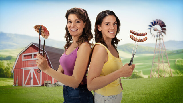 Maddie & Kiki's BBQ Barn